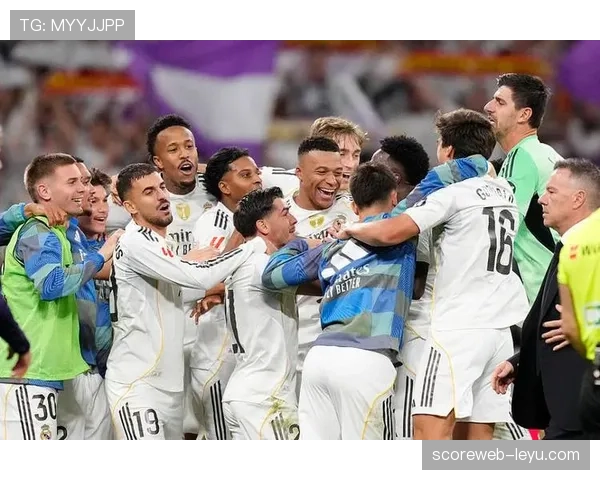 库尔图瓦成皇马更衣室关键人物，显著提升团队凝聚力