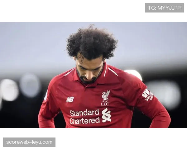 英超明星马克西姆·库扬表现稳健,助力球队争夺本赛季冠军